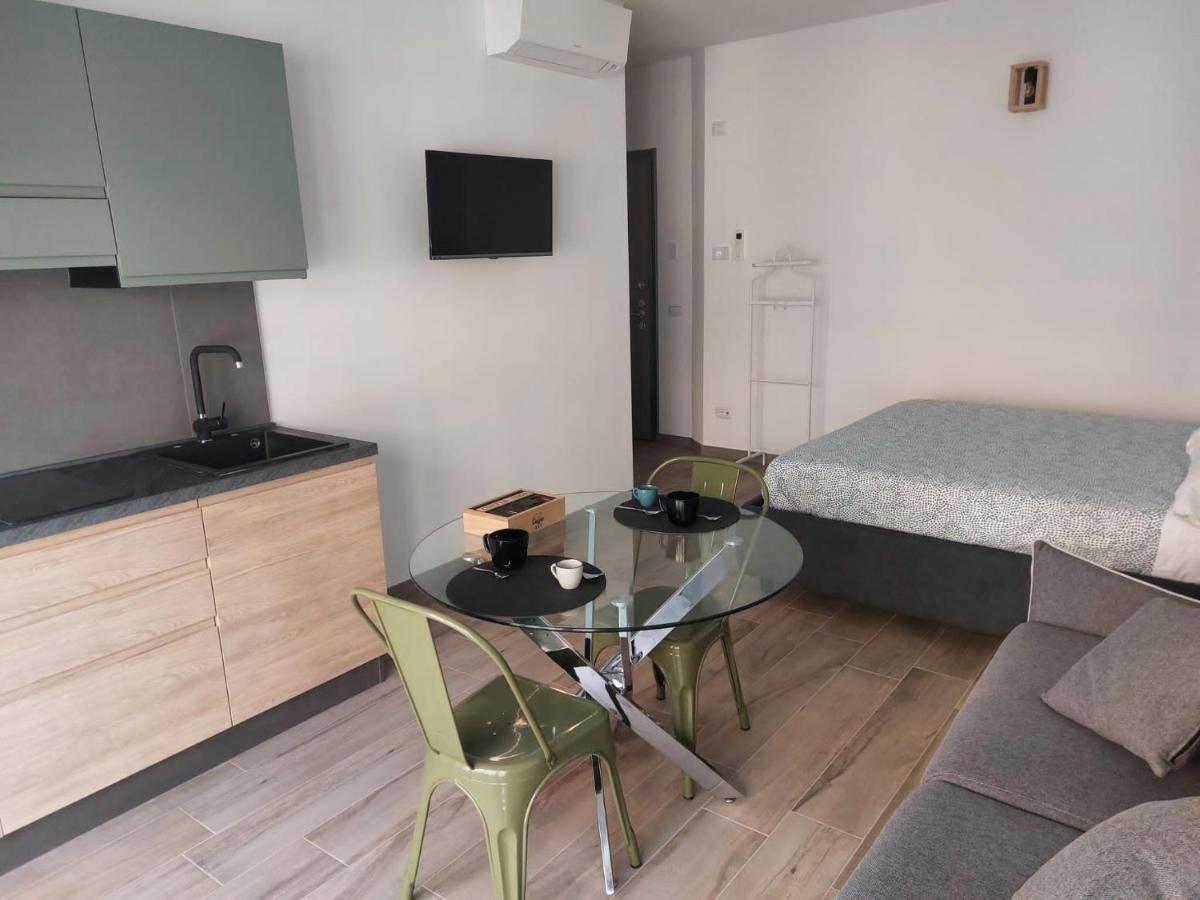 111 Suite Apartment Bergamo Bagian luar foto